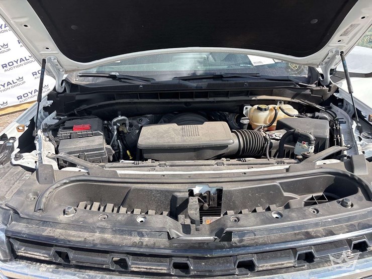 2023-chevrolet-tahoe-image-7