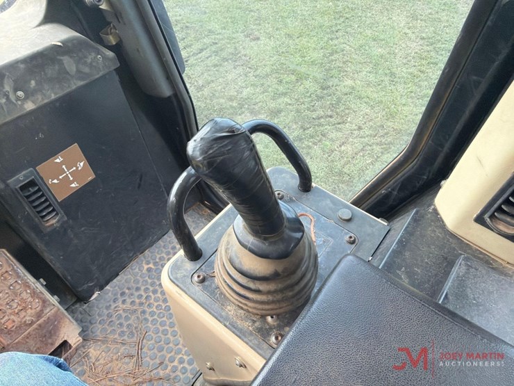 caterpillar-973c-image-10