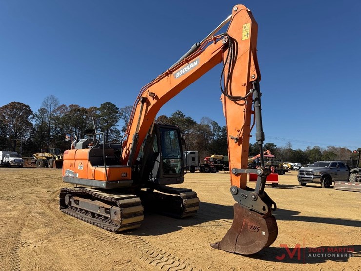 2018-doosan-dx140-lc-5-image-3