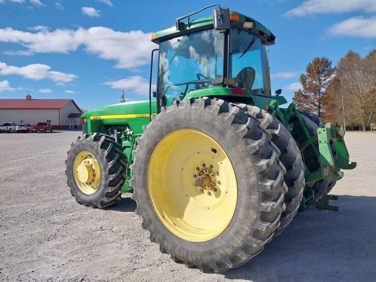john-deere-8200-image-9