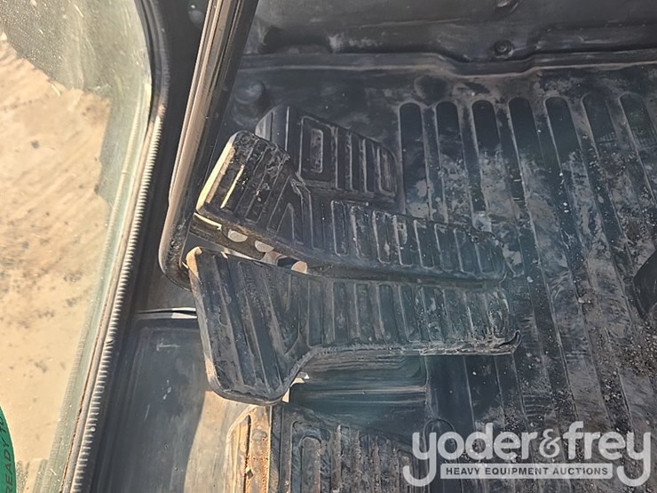 2023-sany-sy225-image-114