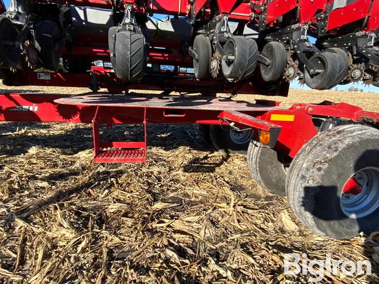 2010-case-ih-2010-image-19
