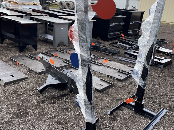 #1229-•-dueling-pistol-tree-target-image-1