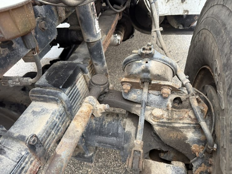 2002-caterpillar-3126-image-18