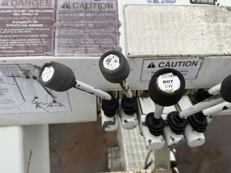 2006-international-7300-image-69