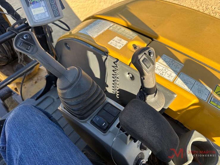 2018-caterpillar-305e2-cr-image-23