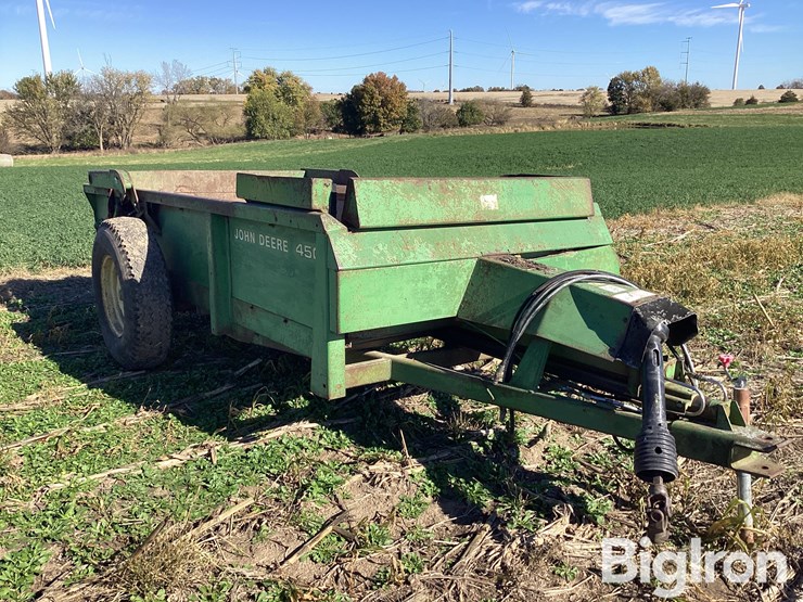 john-deere-450-image-3