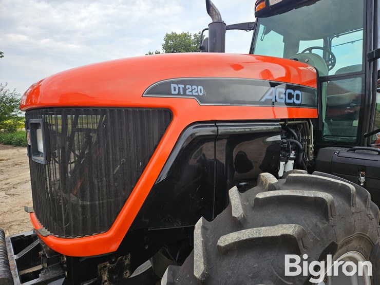 2007-agco-dt220a-image-19