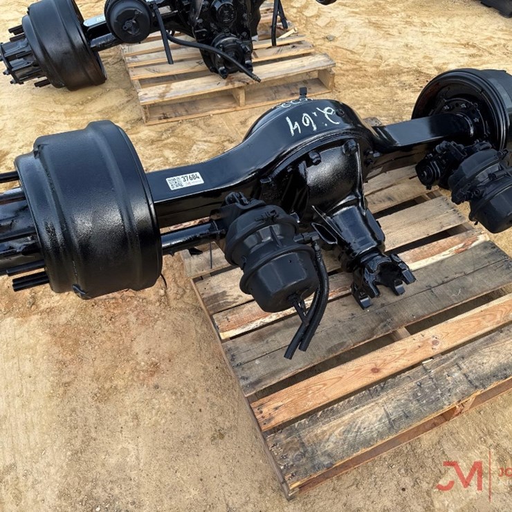 TRUCK AXLE