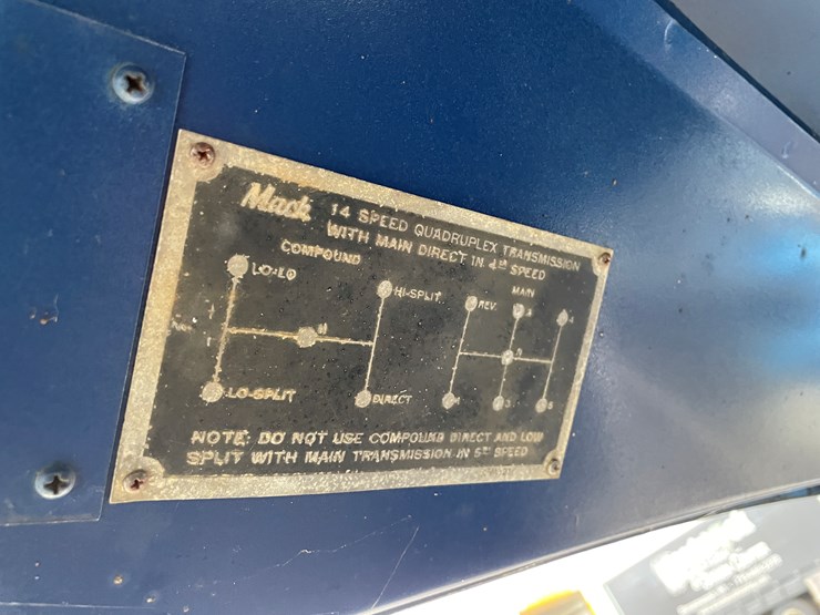 #1250-•-1963-mack-b53s-cab-and-chassis-(has-wi-title)-image-30