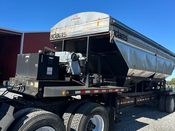 2012-magnolia-trailer-image-5