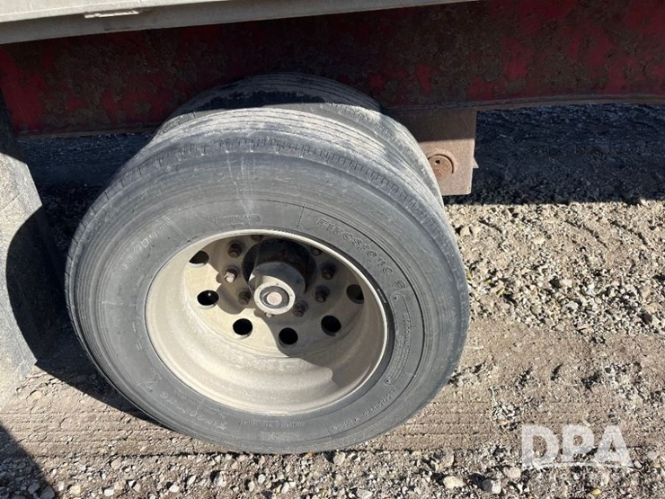 1999-utility-flatbed-image-16