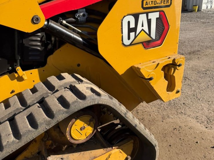 2022-caterpillar-299d3-xe-image-22