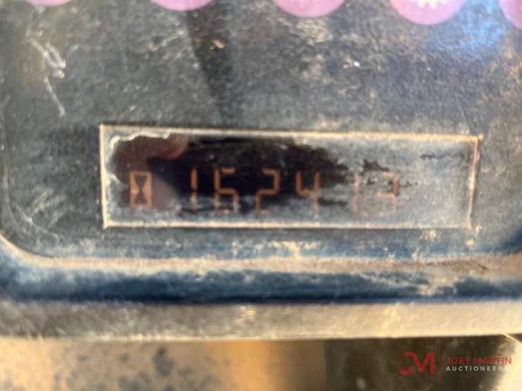 2000-caterpillar-953c-image-17