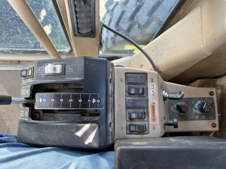 2006-caterpillar-160h-image-38