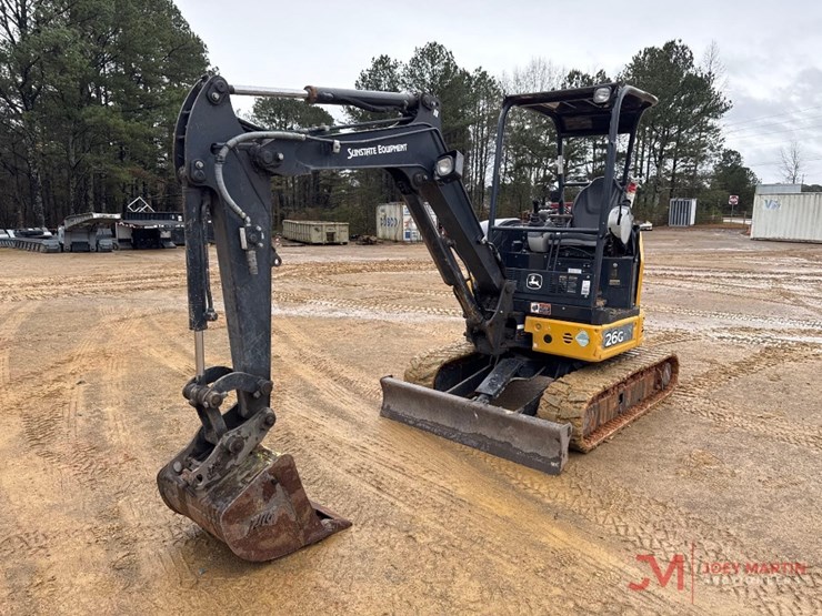 2020-deere-26g-image-2