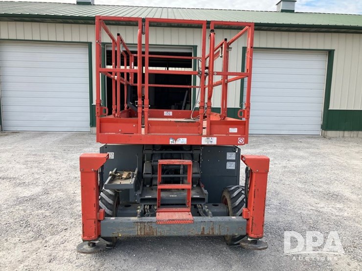 2017-skyjack-sj6826rt-image-4