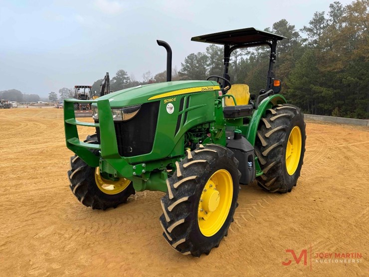 2022-john-deere-5090e-image-16
