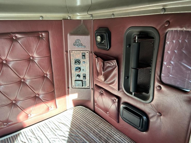 2000-international-2000-image-71