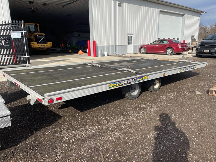 #1093-•-1997-sled-bed-4-place-snowmobile-trailer-(no-title)-image-4