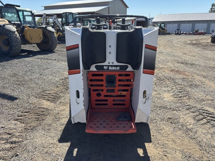 2022-bobcat-mt100-image-4