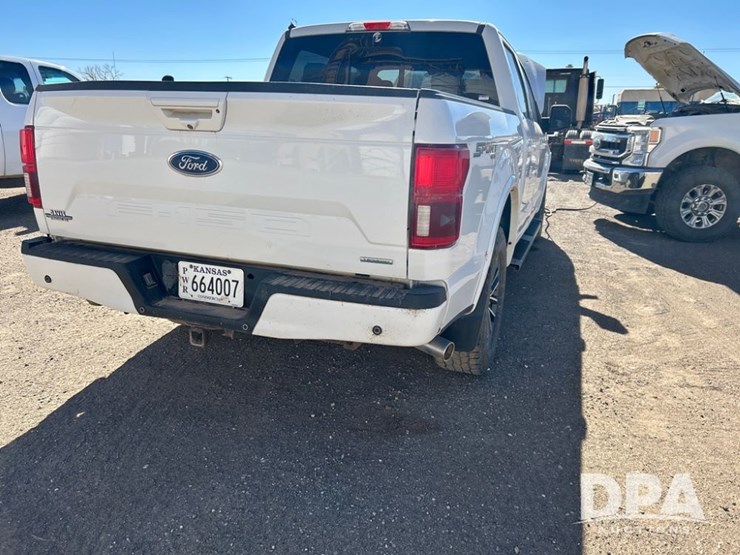 2018-ford-f150-lariat-image-16