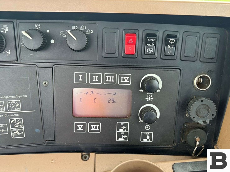 2003-john-deere-7820-image-70