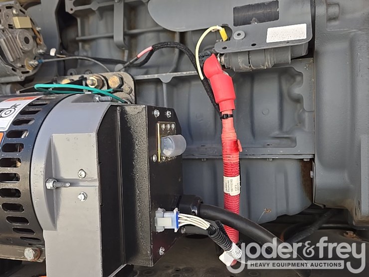 2014-jlg-800aj-image-77