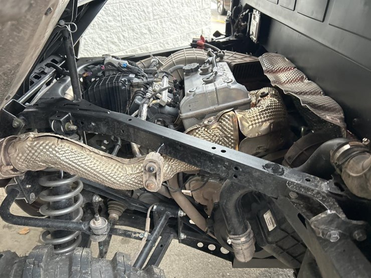 2025-polaris-ranger-xp-image-18