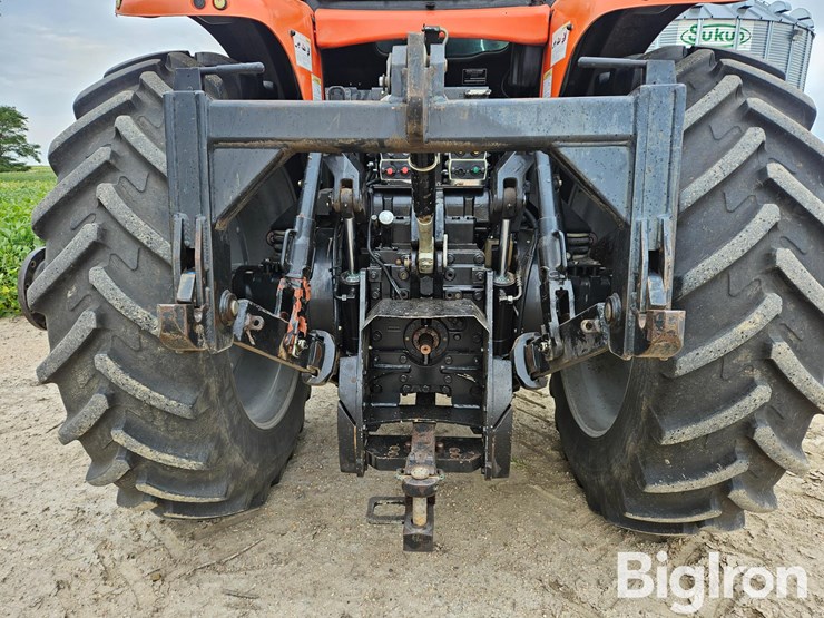 2007-agco-dt220a-image-16