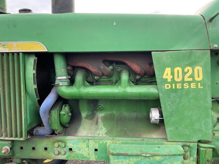 john-deere-4020-image-21