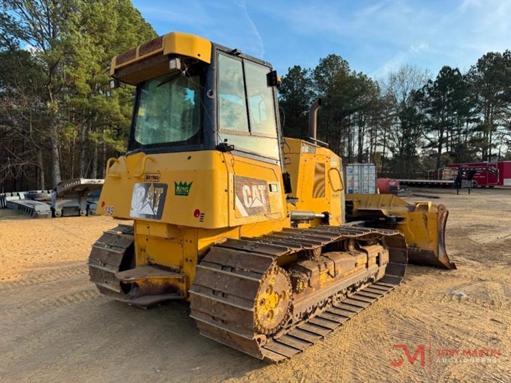 2014-caterpillar-d6k2-lgp-image-2