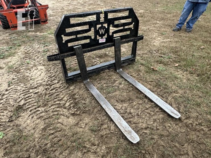 pallet-forks-image-4