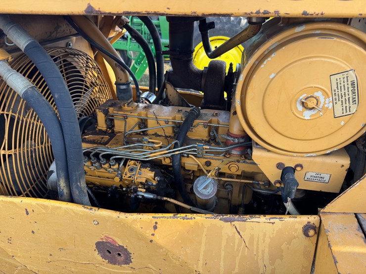 #116-•-dresser-buldozer-image-15