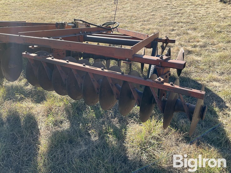 international-330-image-17