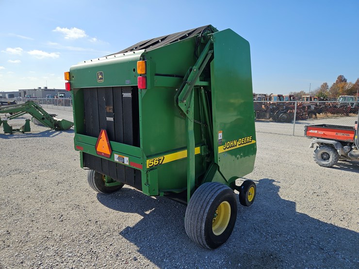 2001-john-deere-567-image-9