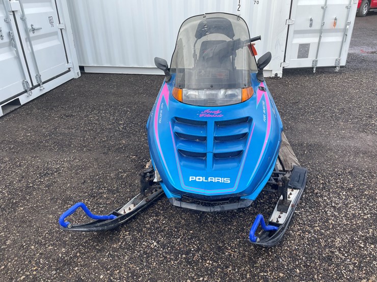 #1092-•-1994-polaris-indy-classic-500-snowmobile-(has-reg.-card)-image-2