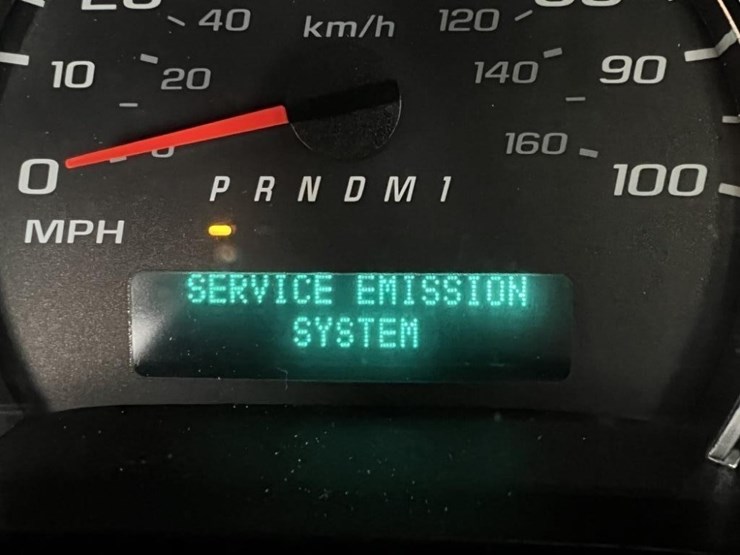 2014-chevrolet-express-paratransit-bus-image-34