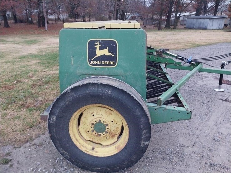 john-deere-8300-image-4