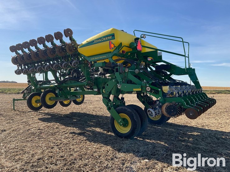 2010-john-deere-1790-ccs-image-7