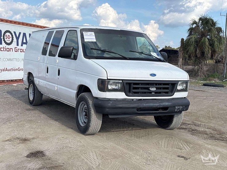 1997-ford-cargo-image-2