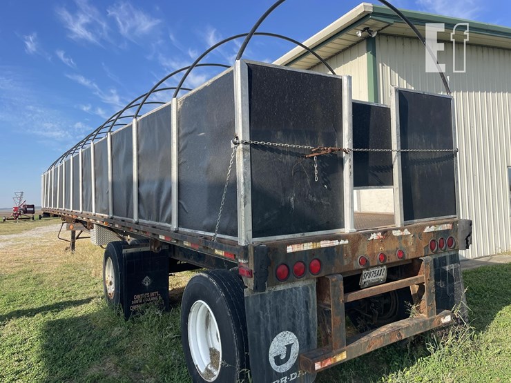 1998-transcraft-48'-x-image-4