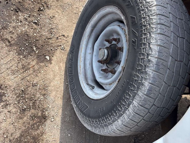 1997-ford-cargo-image-24