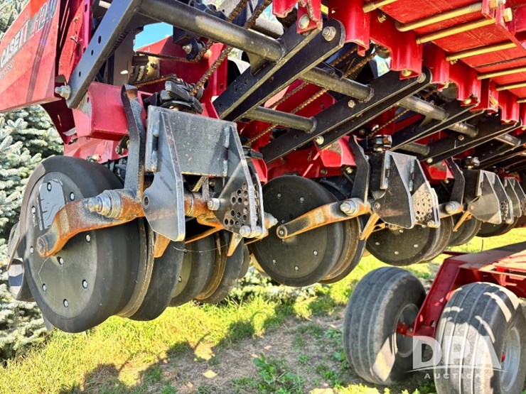 2012-case-ih-1240-image-58