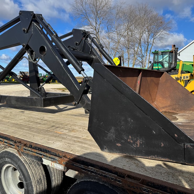 #109 • Westendorf loader