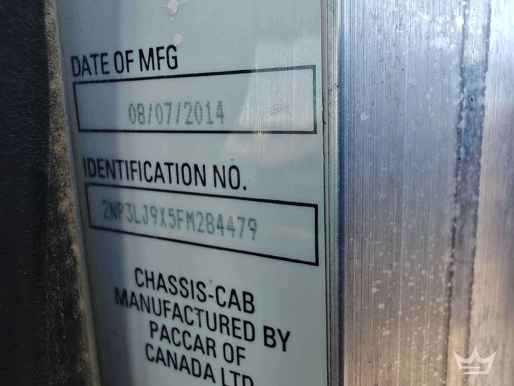 2015-peterbilt-348-image-6