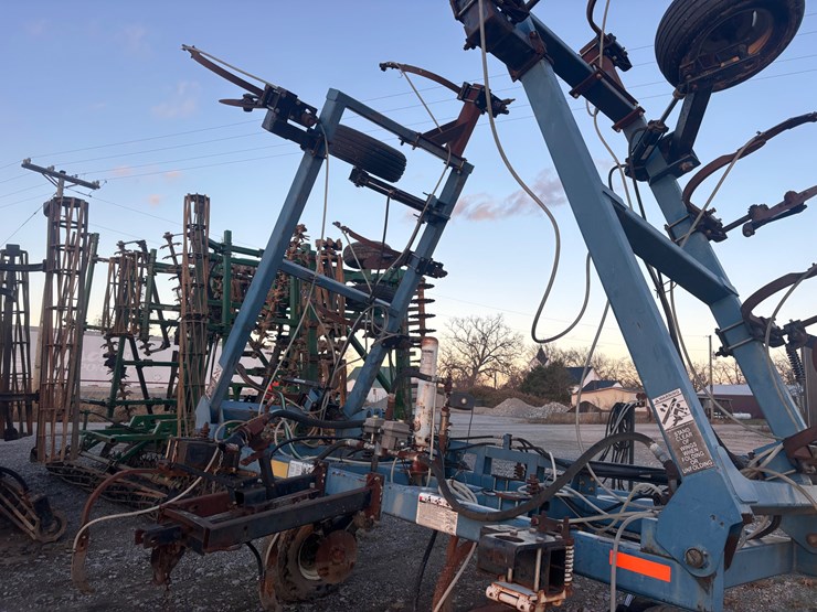 #1508-•-dalton-nh3-bar-image-5