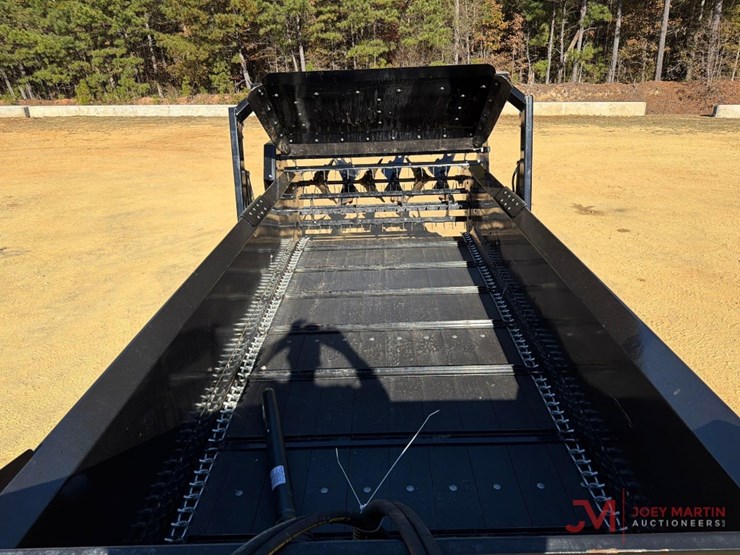 abi-185pto-pull-type-manure-spreader-image-15