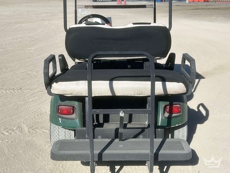 ez-go-golf-cart-image-7