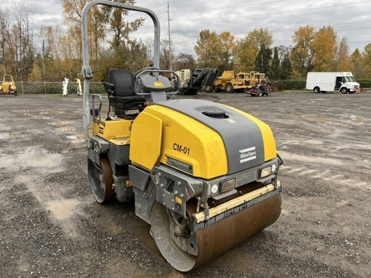 2015-dynapac-cc1200-image-2